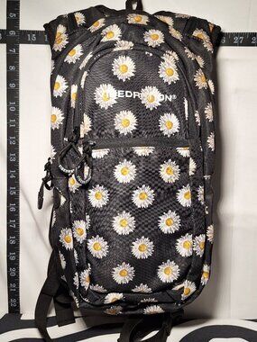 Vibedration Hydration Backpack w/o bladder, Black w/Daisies, Used